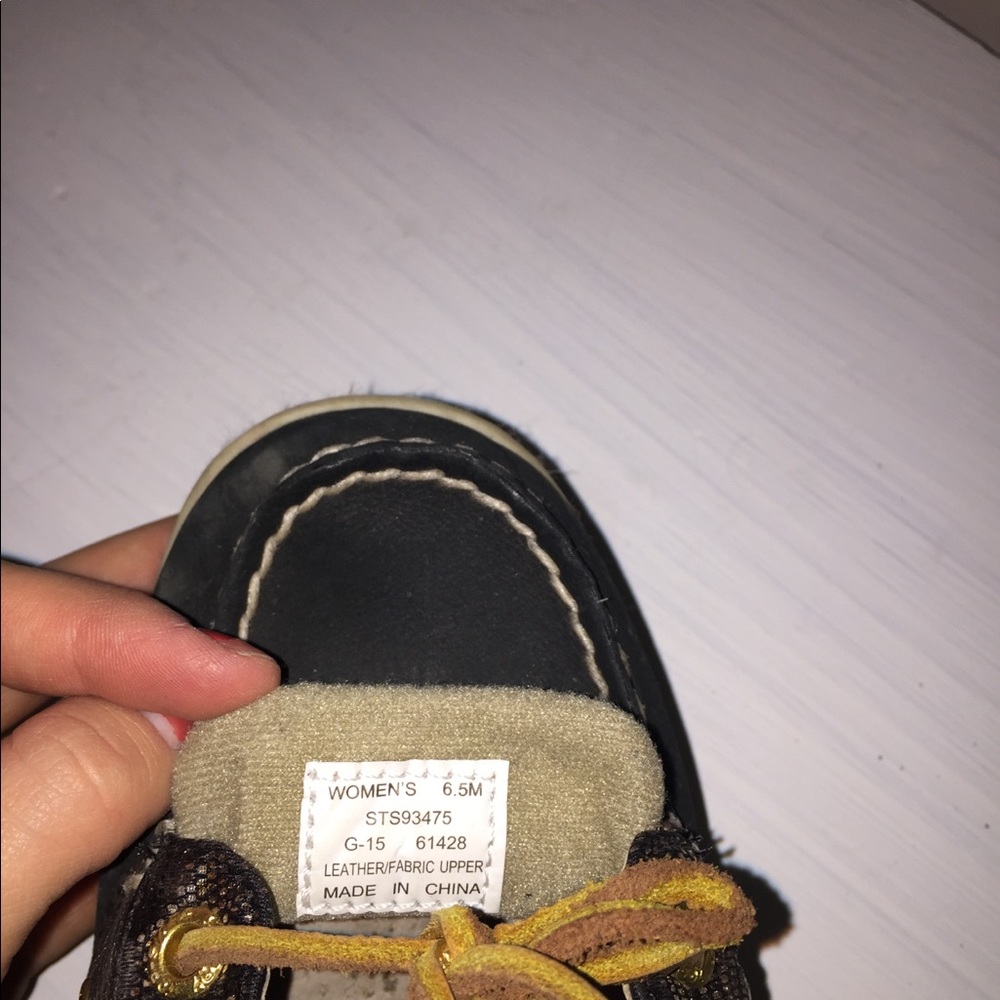 Sperrys - Picture 4 of 4